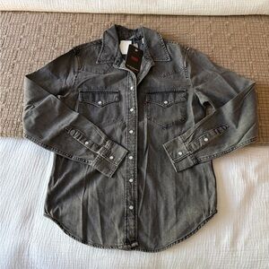 Levi's Charcoal Button-Up Shirt